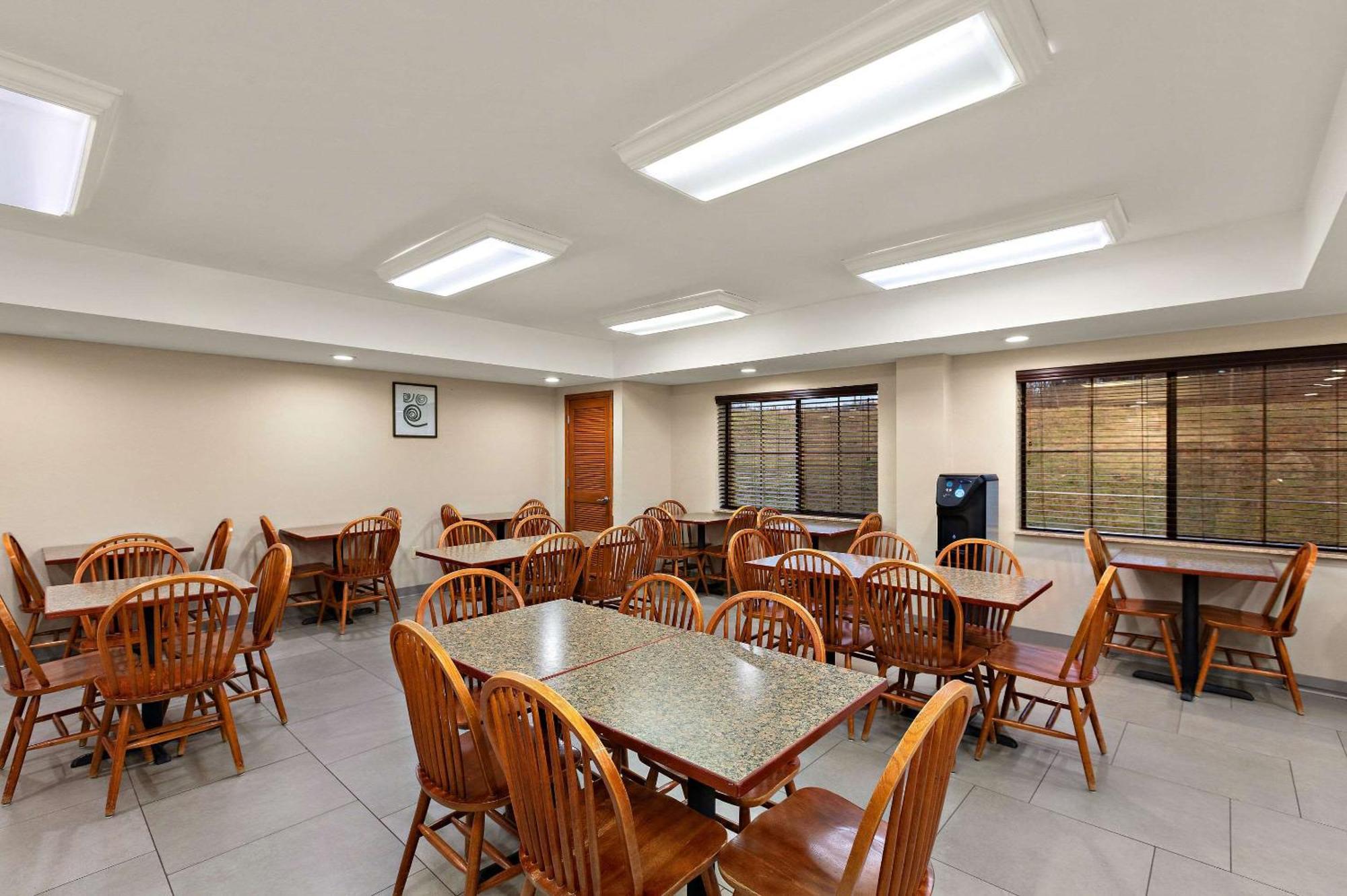 Country Inn & Suites By Radisson, Jonesborough-Johnson City West, Tn Exterior foto